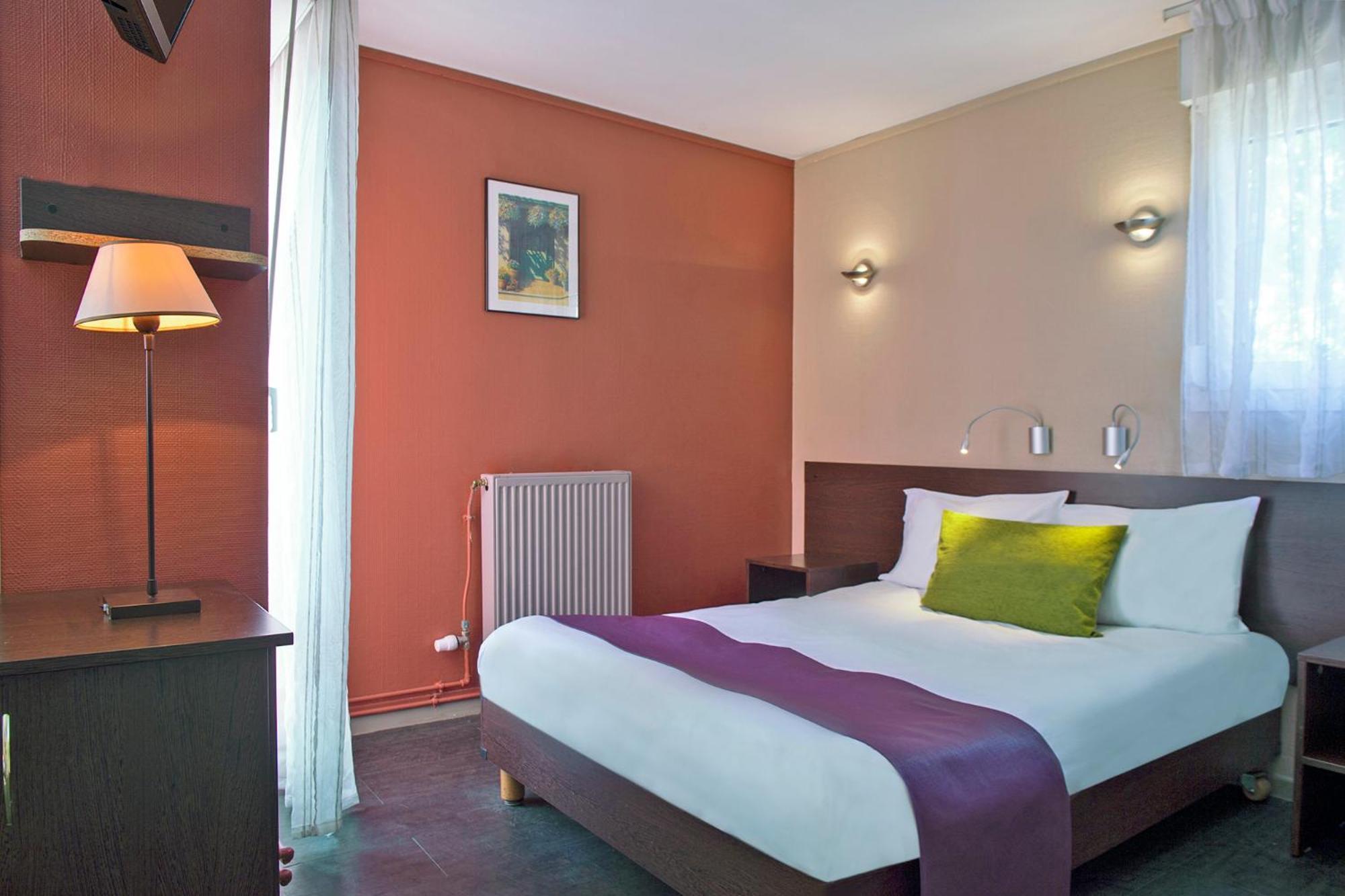 The Originals City, Hotel Ascotel, Lille Est Grand Stade วีเนิฟดัสก์ ภายนอก รูปภาพ
