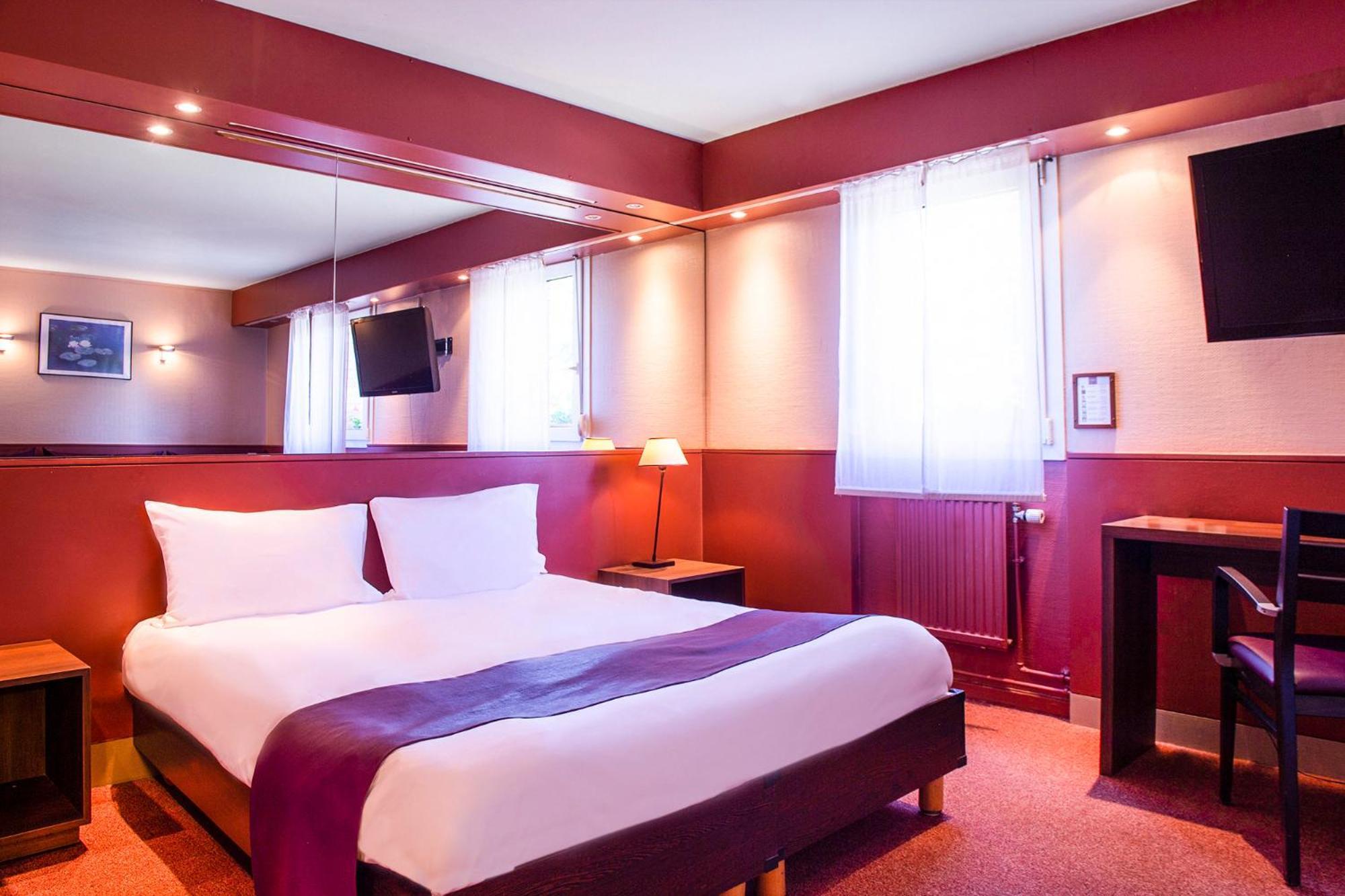 The Originals City, Hotel Ascotel, Lille Est Grand Stade วีเนิฟดัสก์ ภายนอก รูปภาพ