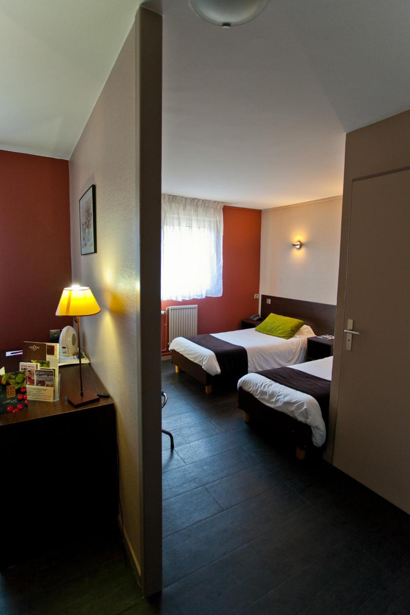 The Originals City, Hotel Ascotel, Lille Est Grand Stade วีเนิฟดัสก์ ภายนอก รูปภาพ